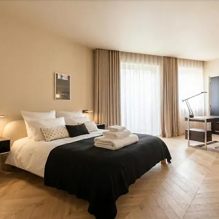 4br Trocadero Raymond Poincare Apartment Paris